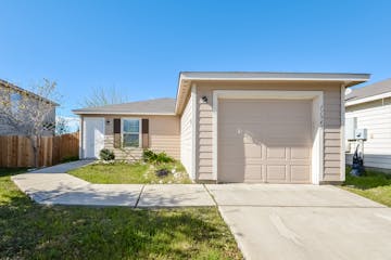 11343 Fire Cyn San Antonio, TX 78252